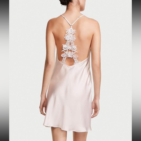 Victoria’s Secret Satin Slip - Picture 1 of 5